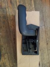 Inside Door Handle For Chevy Tahoe 99- 2002 2003 2004 2005 2006 New Left... - $10.88