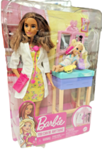 Barbie You Can Be Anything: PEDIATRICIAN (2) Dolls &amp; Playset (2020, Mattel) - £14.02 GBP