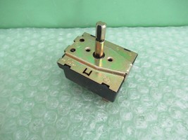 703079 203079 JENN-AIR RANGE SWITCH - $25.16