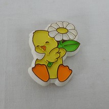 Hallmark Pin Easter Vintage Baby Duck with Daisy Flower 1979 Holiday Brooch 1.5&quot; - £6.27 GBP