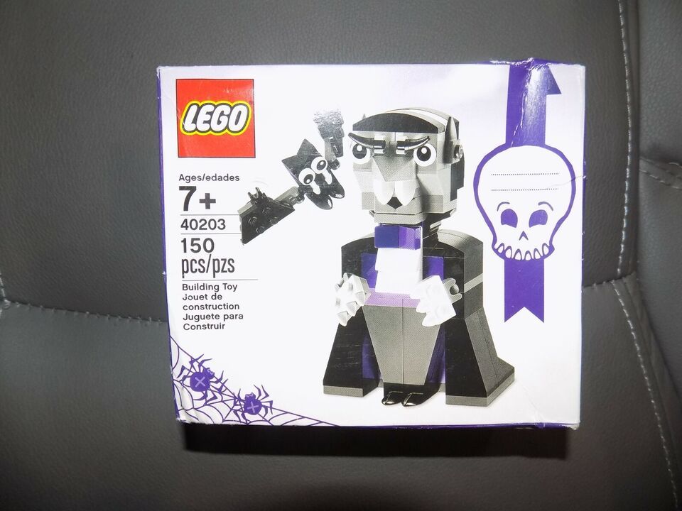 LEGO 40203 2016 Halloween Vampire And Bat Set NEW - $26.68