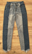 American Eagle Vintage Hi Rise Cropped Ankle Jeans Sz 0 R Two Tone 26x25 Raw Hem - £31.13 GBP