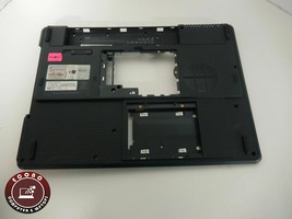 Compaq Presario C500 Genuine Laptop Bottom Base 415493-001 - $2.37