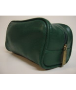 Signature Club A Makeup Cosmetic Case Bag Green - $13.67 CAD