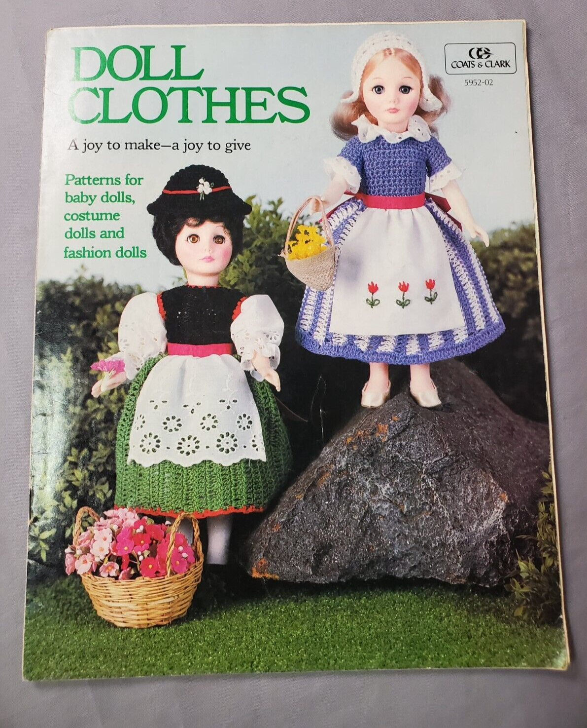 Coats & Clark Doll Clothes 5952-02 Crochet for Baby, Fashion Costume Dolls 1983 - $7.87