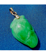 Earth mined Jade Green White Color Deco Pendant 18k Gold Charm - £4,351.70 GBP
