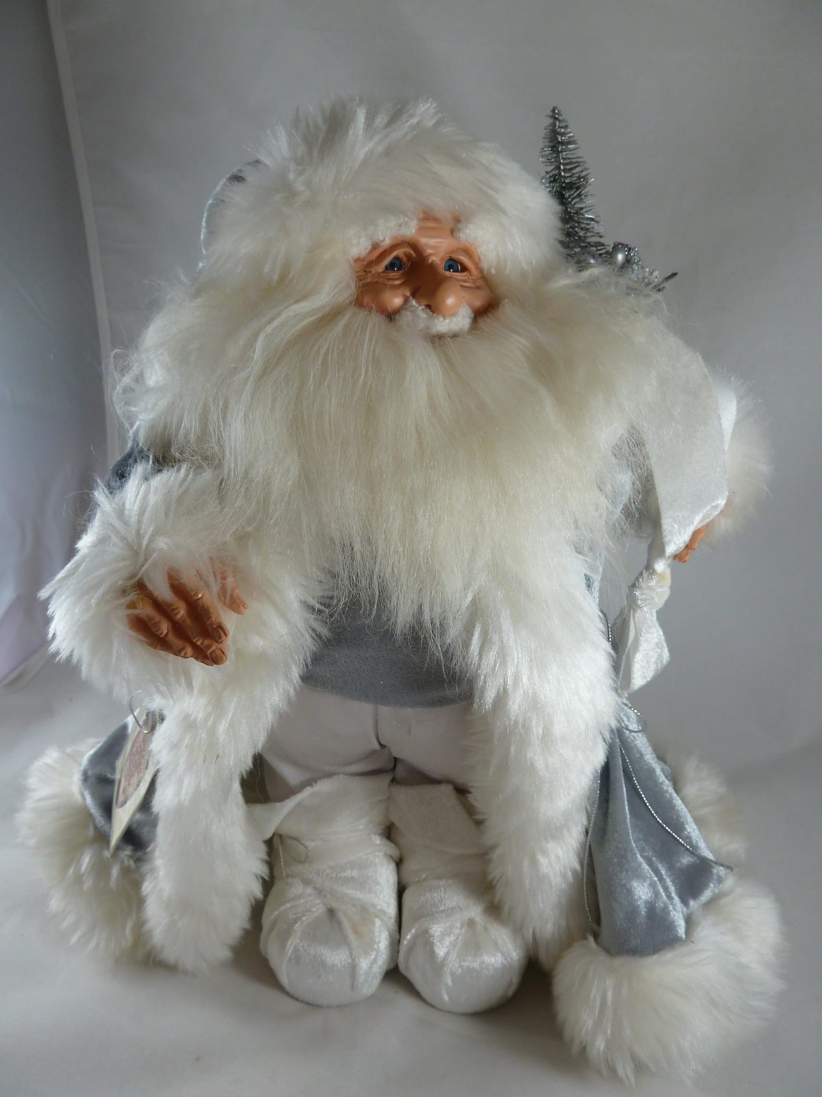 Silver Santa Ganz Cottage Handmade Silver Santa Figure 12