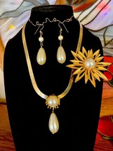 Vintage Cathe Starburst &quot;Reinvented&quot; Necklace and Brooch - £47.96 GBP