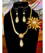 Vintage Cathe Starburst &quot;Reinvented&quot; Necklace and Brooch - £43.41 GBP