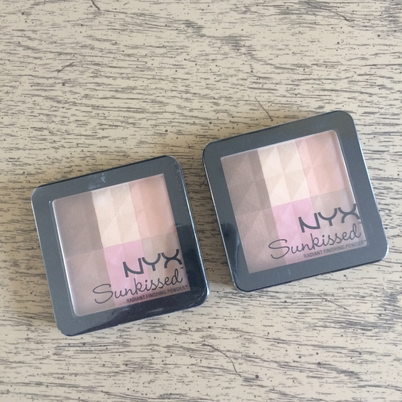 Primary image for 2 x NYX Sunkissed Radiant Finishing Powder  - .43 oz    NEW  Color: RFP02 SUNKIS