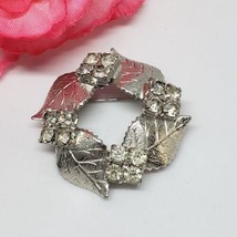Vintage Unsigned Wreath Clear Rhinestones Silver Tone Pin Brooch - $16.95