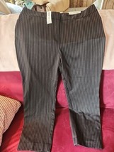 NWT CHICO&#39;S Sz 2.5 (14) Seamless Ponte Pinstripe  Black Trousers NWT - £25.58 GBP