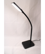 MaxLite Slim LED Desk Lamp with USB Port Adjustable Neck Black NEW IN BOX - $279.40 MXN
