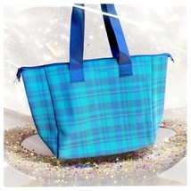 MYTAGALONGS Weekender Tote In Plaid Limited Edition Travel Carryall NWT - $1,384.61 MXN