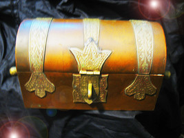 HAUNTED ANTIQUE BOX ROYAL SECURITY PROTECT WEALTH MONEY SUCCESS MAGICK MYSTICAL  - £42.39 GBP