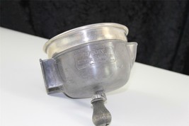 Vintage Kitchen Tool Metal DAZEY SUPER JUICER Wood Handle Working Condition - $332.53 MXN
