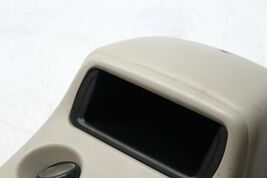 2003-2006 CHEVROLET SILVERADO TAHOE FRONT OVERHEAD DOMELIGHT CONSOLE TAN H0109 image 4
