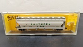 Atlas #3707 N Scale Southern SR 91625 Centerflow Hopper Train Car Railroad - £11.01 GBP