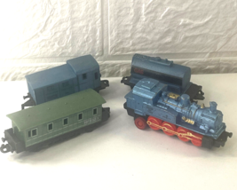 Vintage Soma Die-Cast Locomotive Mini Micro Blue Toy Train Cars 1989 Set... - $8.90