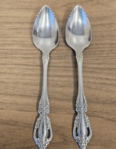 Set of 2 Oneida Raphael Distinction Deluxe Flatware HH Riveted Teaspoon 6&quot; Spoon - £15.97 GBP