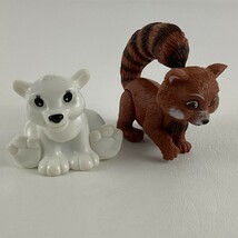 Barbie Magic Of Pegasus Shiver Polar Bear Sagi Red Panda Figures Lot Vin... - $563.57 MXN
