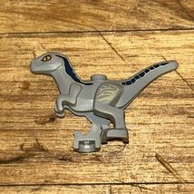 Lego Light Bluish Gray Dinosaur Raptor Velociraptor Baby Jurassic World ... - $11.71