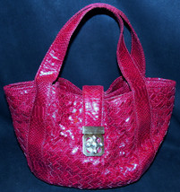 SR Squared Sondra Roberts Wine Red Woven Snake Print Fabric Bucket Tote Bag - £19.65 GBP