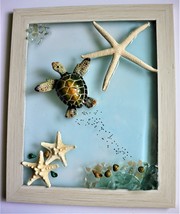 Turtle art, resin coastal decor, beach, sea glass, shells starfish, suncatcher - £31.97 GBP