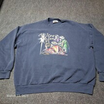 Vintage LEE Wise Men Relgion Sweatshirt Adult Size XL Blue Crewneck Isai... - $18.47