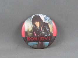 Vintage Band Pin - Young Jon Bon Jovi - Celluloid Pin - £14.92 GBP