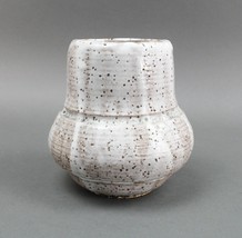 Davis Signed Studio Art Pottery Vase Vessel Wheel Thrown Mid Century Modern - £134.93 GBP
