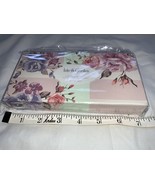 Brand New Mary Kay set of 3 pcs INTO THE GARDEN SOAP Pastel  in Gift Box - $24.31 CAD
