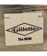Gillette 'The NEW' Long or Short Comb Safety Razor Case With Blade Bank: USA Mad - $34.51 CAD