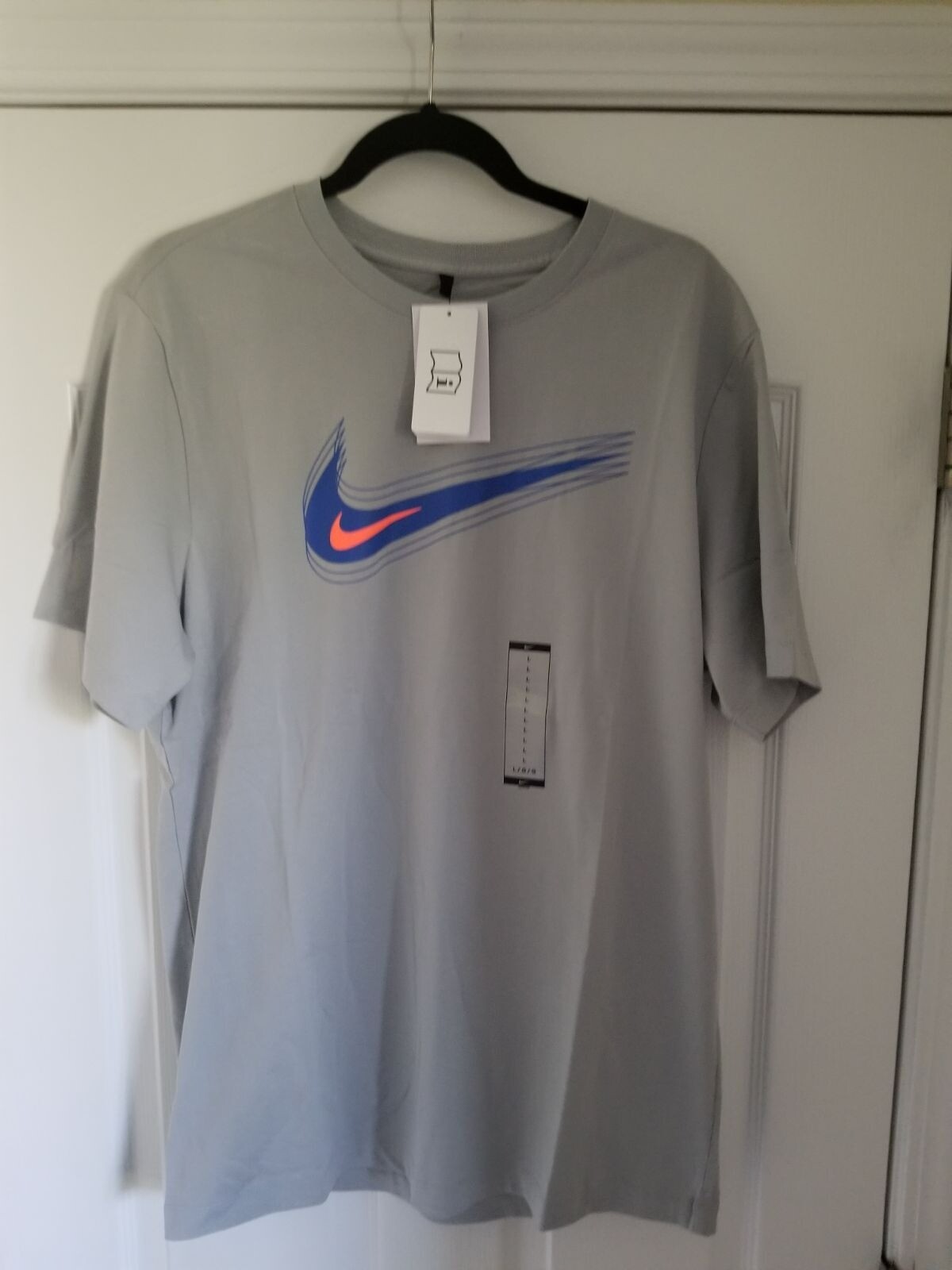 Nike Swoosh 12 Month Logo T Shirt  Size Large  Color Platinum/Blue/Red Item image 11
