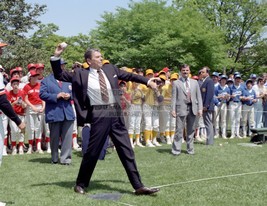 Ronald Reagan Throwing First Pitch White House Baseball Game 8.5X11 Photo - £8.75 GBP