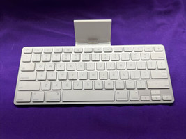 Apple A1359 Keyboard With Docking Station for iPad (1st Gen) - £11.31 GBP