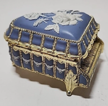 Vtg Splendid Piano Shape Blue Floral Gold Gilt Music Box Heddy Kagan - £39.89 GBP
