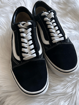 Vans Women's or men’s  Black and White Trainers unisex men’s 7 women’s 8.5 - $44.55