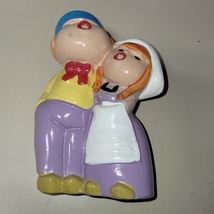 1960s WORLD GIFT Japan Hand painted World's Fair Holland Singing Couple ... - $10.00