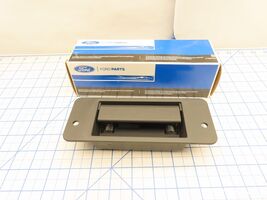 Ford 6C2Z-1543401-AA Interior Door Handle Back Left LH Van - $27.99