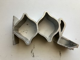 Mercedes-Benz  A2116280224 Dash Bracket - €17,30 EUR