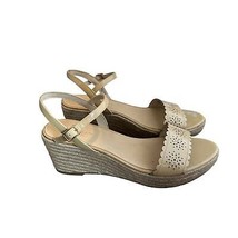 Kate Spade Mennie Patent Wedge Sandals Shoes Floral Laser Cut Size 10 Women&#39;s - £45.17 GBP