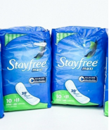 Stayfree Maxi Pads for Women Super Long 10 Count Each Lot Of 2 - $33.00 CAD