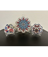 VTG (3) Turkish Ceramic Tile Trivet Trio Mandala 7.25” &amp; 4” Hand Painted - $399.41 MXN