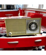 Realtone 3109 Transistor Radio 1960&#39;s Japan-Tested -Chipped On Rear Corn... - $442.66 MXN
