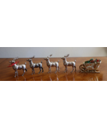 BROKEN _ Vintage 1950s Silver Plastic Santa Sleigh Reindeer Midcentury B... - $462.73 MXN