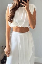 Zara White Fluid Shoulder Pad Cropped Sleeveless Blouse Size Small NWT 5584/344 - £22.75 GBP
