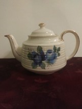 Vintage Sadler Ribbed Teapot No 3560 Signed Blue Roses Gold Trim England China - £37.34 GBP