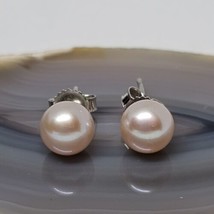 14K WHITE GOLD - Shiny Blush Pink Pearls Stud Earrings - £50.96 GBP