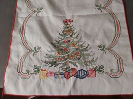 Vintage Needle Point Table Runner Christmas Tree Presents 46x15 - £21.84 GBP